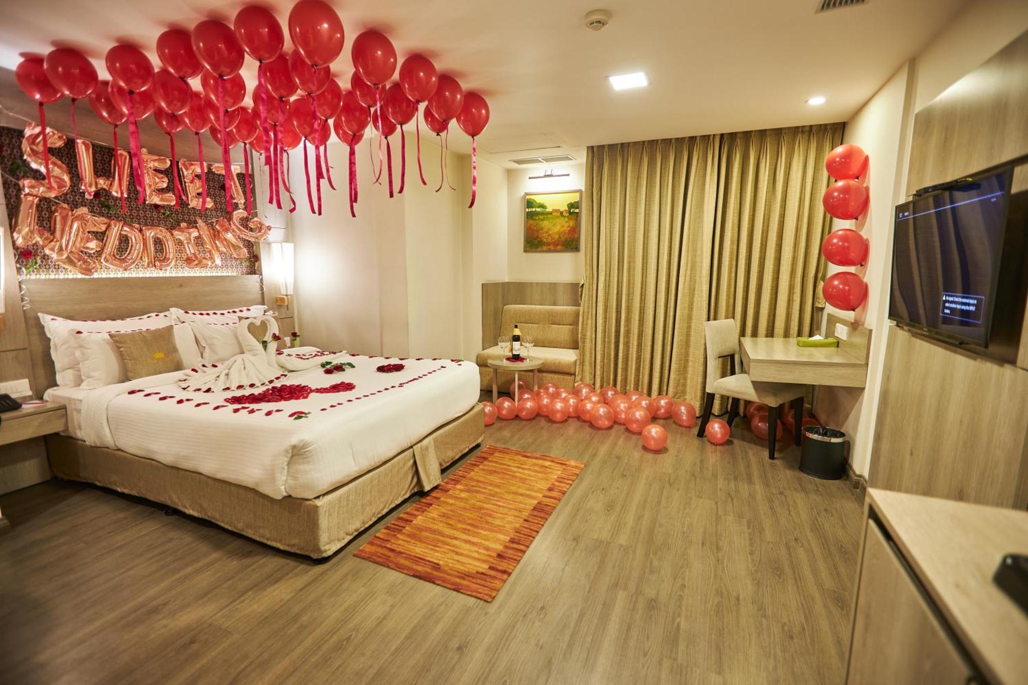 Hotel Crowne Imperial Катманду Экстерьер фото