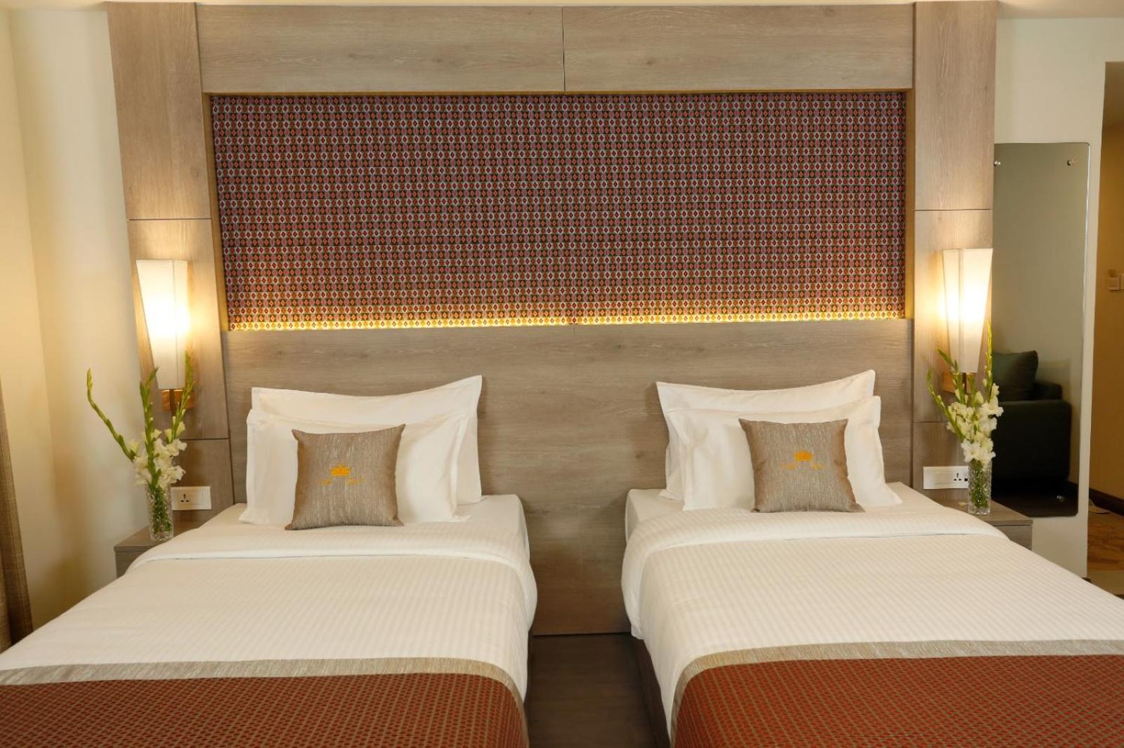 Hotel Crowne Imperial Катманду Экстерьер фото