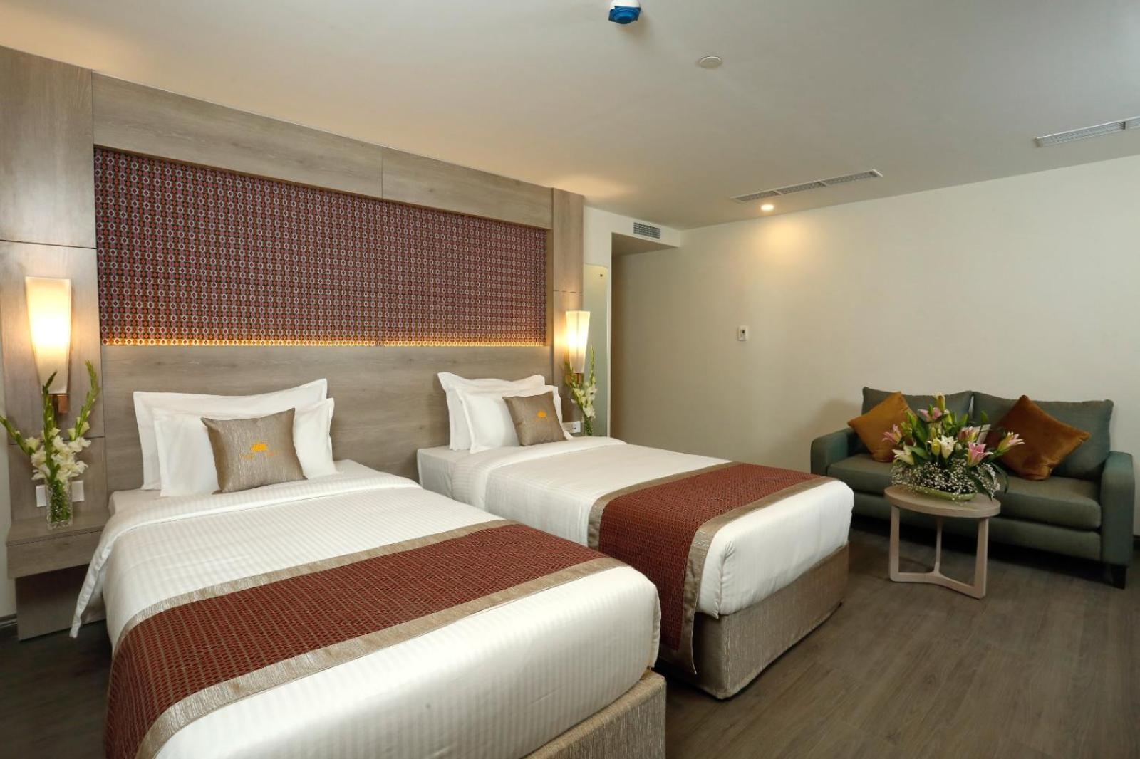 Hotel Crowne Imperial Катманду Экстерьер фото